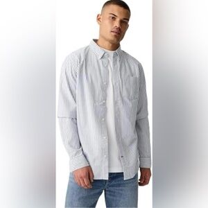 GAP Striped Button-Up Shirt‎
